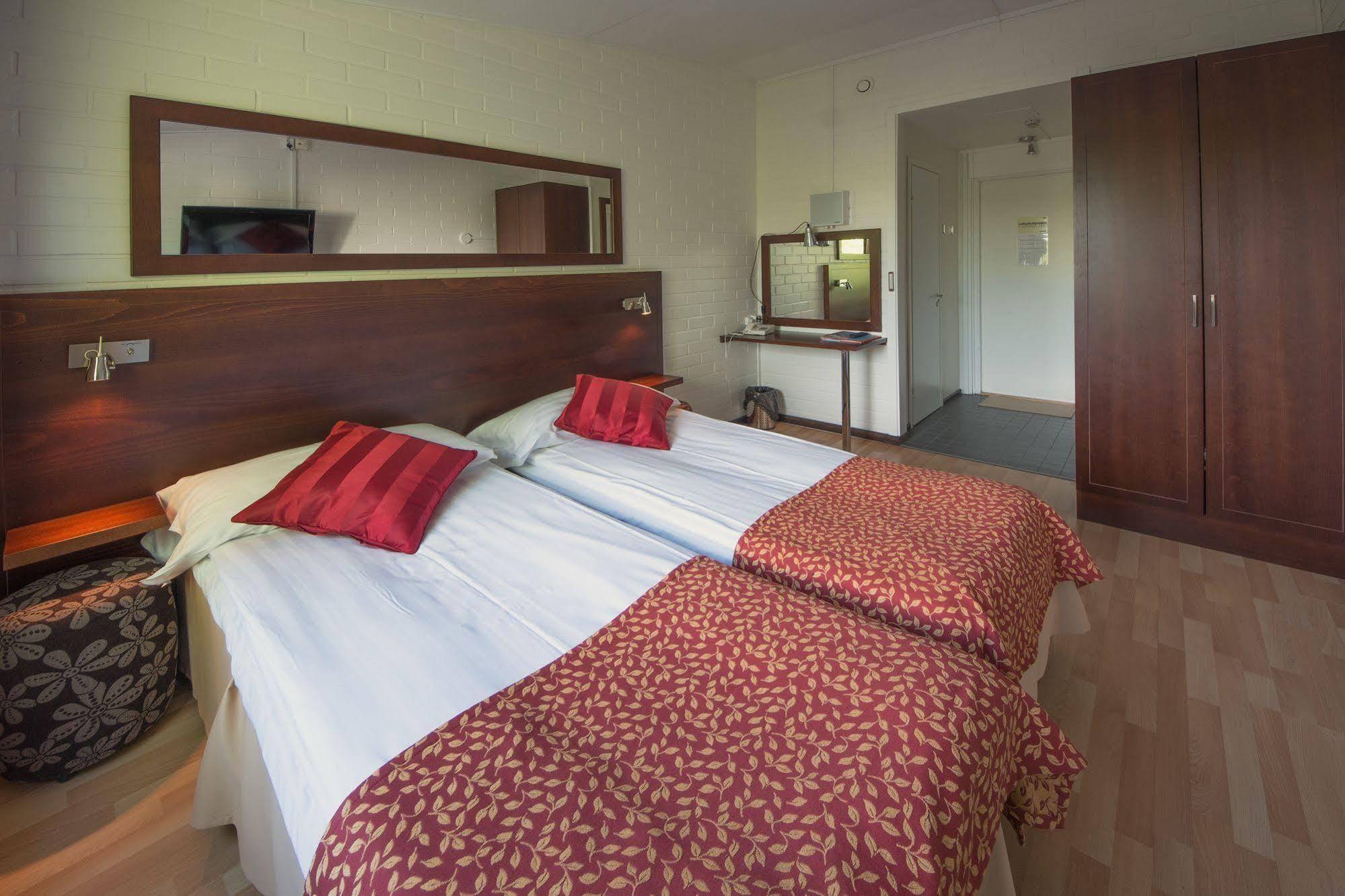 Lomakeskus Kuntoranta Hotel Varkaus Ngoại thất bức ảnh